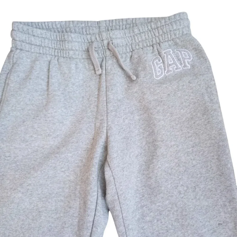 GAP Kids Gray Sweatpants – Elastic Waist Jogger, Size S